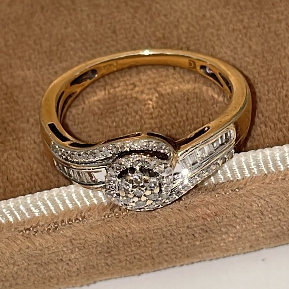 Solid Stamped 10K Yellow Gold Natural Diamond Round Baguette Swirl Bypass Ring - Picture 17 of 17